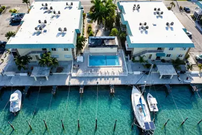 Image de Beautiful 2-bedroom, 2-bath condo perfect escape to relax and fish in Marathon