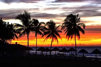 Image de Sunset Serenity - Oceanfront at Gentle Winds