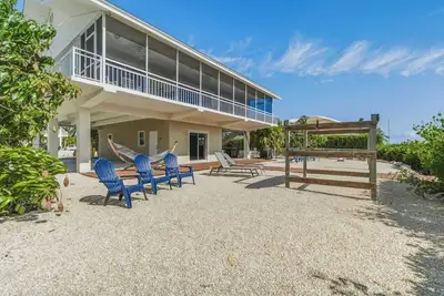 Image de Mango Moorings| 50' Dockage| 3bd 2bth|Beach close