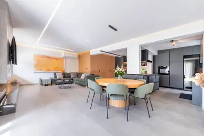 Image de Aeliah Villa – Minimal Design & Modern Comfort