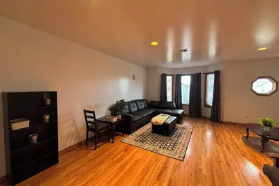 Image de 3-bedroom apartment in perfect Bayonne with refreshing Ac