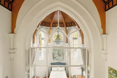 Image de The Chapel