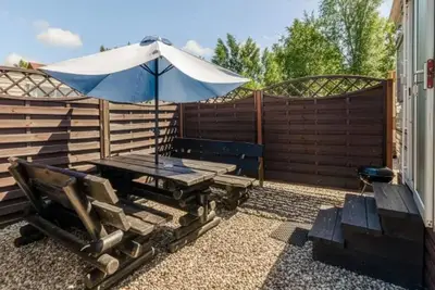 2 bedroom pet friendly (sta)caravan in Rowy