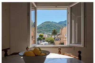 Image de Olympia House • Romantic 1700s Nest in Forio