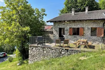 Image de Merveilleuse maison de vacances privée avec Wifi, patio, animaux admis et vue panoramique