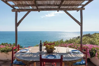Image de Maison de vacances privée avec Wifi, climatisation, Tv, patio, animaux admis, vue panoramique