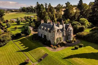 Image de Historic Scottish Mansion with 3 acres & Sauna