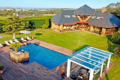 Image de Cubo's Casa Liso / Piscine privée / Terrasses / Salle de jeux / Climatisation / Wi-Fi gratuit