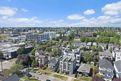 Ballard Rooftop • 3br Modern Townhome