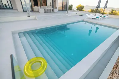 Eleage Villas