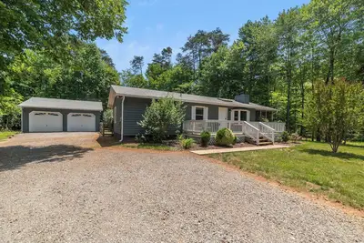 Image de The Cottage on the Lake