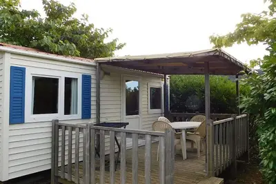 Image de Mobil home avec terrasse, animaux admis - 4 pers.