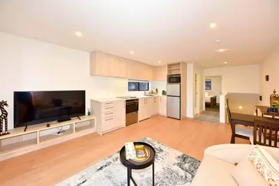 Image de Urban Hideaway on Moorhouse Modern 1br Stay