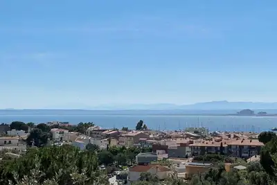 Image de Joli appartement à la montagne avec vue sur la mer Av 91
