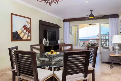 Image de 2br Beachfront Suite at Villa del Palmar Flamingoes Resort
