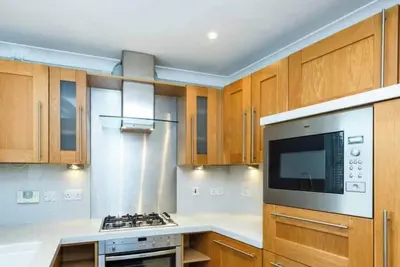 Image de Central 5-Bed, 2 En-Suites - Sleeps 12 - Parking