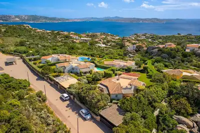 Image de Villa Eleonora avec vue sur la mer, Wi-Fi et climatisation