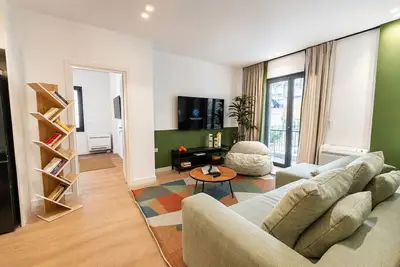 Image de Liv - Upscale Athenian Apartment 1b