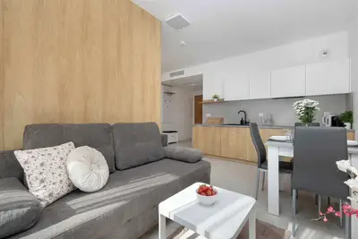 Image de Air Conditioned Apartment | Pool | Terrace | Parking