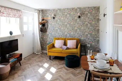 Image de Goldings at Tipsy Cottages: cosy country calm