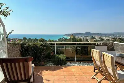 Image de Maison avec vue sur la Méditerranée près de Tarragone