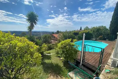 Image de Charming house in Vence with a pool and ocean views.