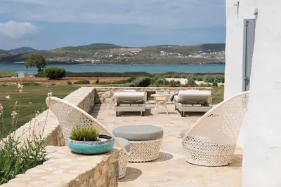 Image de Sunray Pounta Paros Beachfront Villa near Kitesurf
