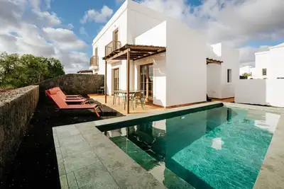 Image de Volcanic garden | private pool | 3br | Family