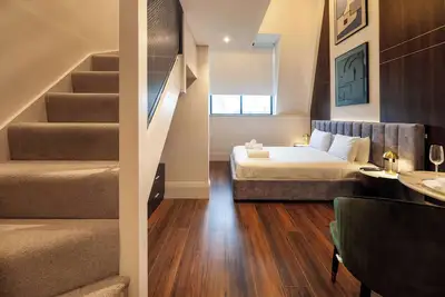Image de Modern Central Hastings Mezzanine Studio nr Beach