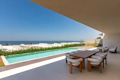 Image de Exclusive 21 Ajman | 4br Villa w/ Private Pool and Beach