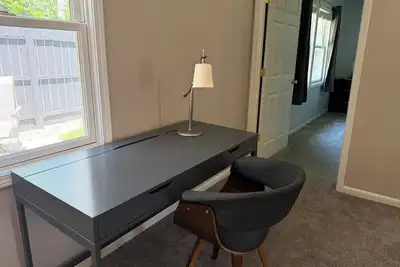 Image de Luxury Living: New 2br/2ba Duplex Unit + Garage