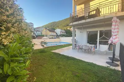 Image de One Bedroom Apt Near Center with Pool and Garden