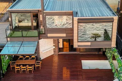 Image de Wtf lounge 4-bedroom house boat in Belgrade