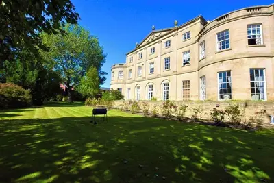 Image de 3 Bedroom City Centre Townhouse with Parking