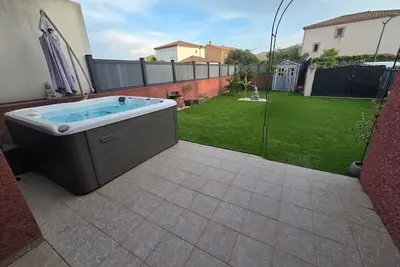 Image de Jolie Villa avec Jacuzzi Proche Plage