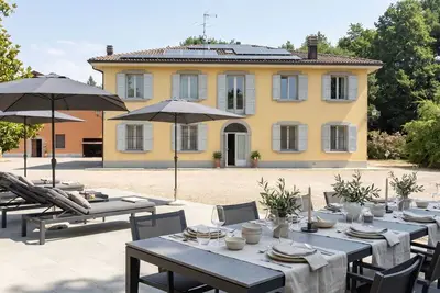 Image de Villa à Crespellano avec 5 chambres à coucher, 10 couchages