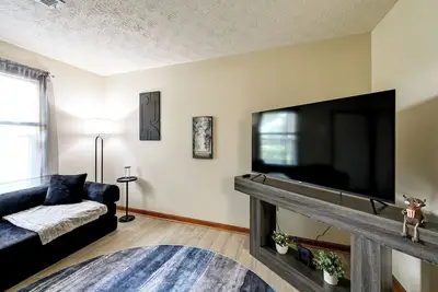 Image de Great for Families! Richmond Townhome w/ Patio