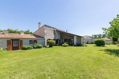 Image de Le Vieux Fournil - Avec Terrasse et Jardin