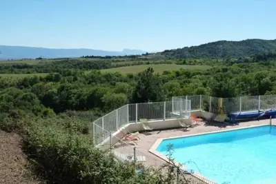 Image de Camping 3 étoiles - Piscine  - ccbgcdg