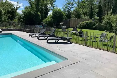 Image de Camping 3 étoiles - Piscine  - ccbgbeb
