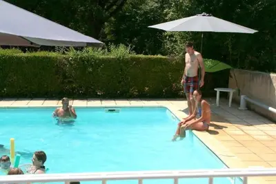 Image de Camping 3 étoiles - Piscine  - ccbgbei