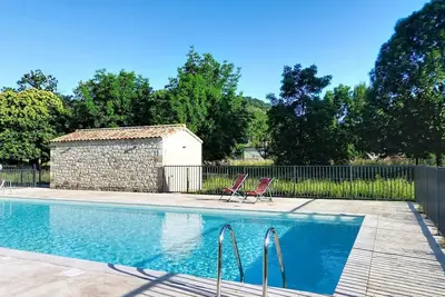 Image de Camping 3 étoiles - Piscine  - ccbc0gc