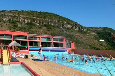 Image de Camping 4 étoiles - Piscine  - ccbgdca