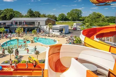 Image de Camping 4 étoiles - Parc aquatique - ccbeif0