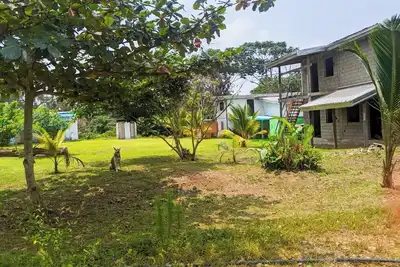 Villa EBOMÉ 1200m2 \"100m\" plage