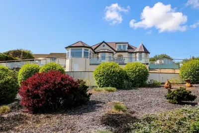 Image de Hillside, family friendly, character holiday cottage in Benllech