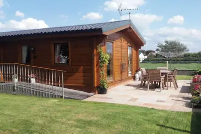 Image de Chestnut Lodge, family friendly, with a garden in Pilling