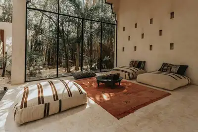 Image de Rare 8br Mansion Moroccan Style w Hot Tubs | Pools