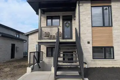 Image de Condo 2br calme près de l'hôpital et du Wi-Fi