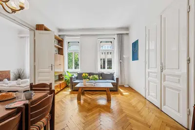 Image de Stylish 3br Apt. | Central | Kitchen | Balcony